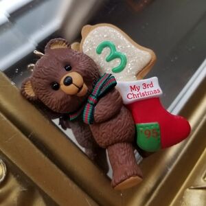 ❗Hallmark 1995 Keepsake "My 3rd Christmas" Holiday Teddy Bear Ornament❗